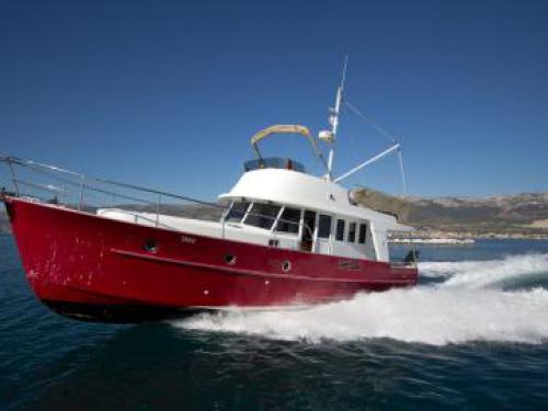 Motoryacht Swift Trawler 42 Yachtcharter in ACI Marina Split