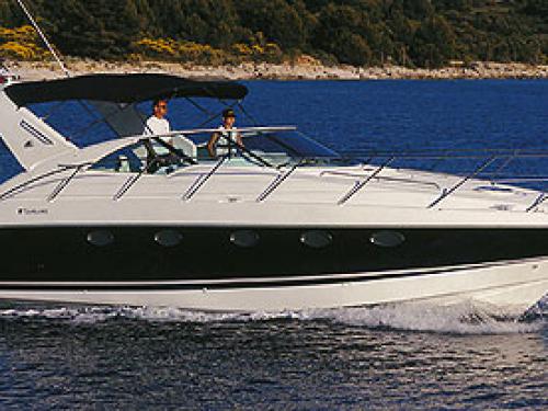 Motoryacht Targa 40 Yachtcharter in Icici