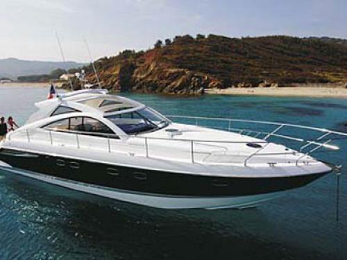 Yacht Targa 47 chartern in Vilamoura