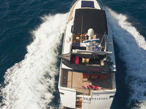 Motoryacht Technema 67 Yachtcharter in Kallithea