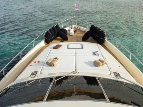 Yacht Technema 80 Yachtcharter in Zakynthos