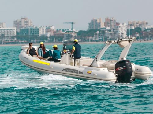 Motorboat Tempest 770 for charter in Palma