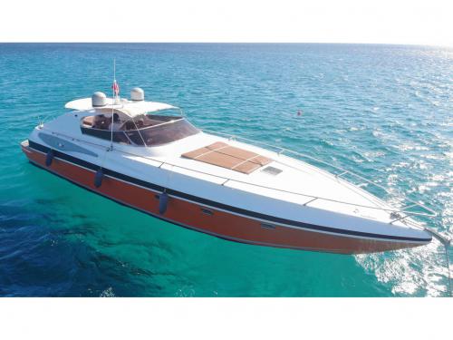 Motorboat Tullio Abbate 42 for charter in Yalikavak