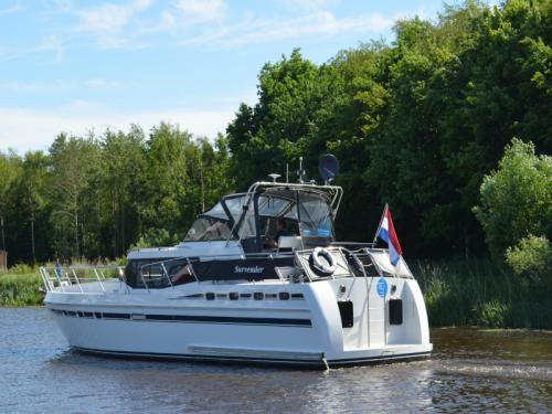 Motor yacht Tyvano 1340 for rent in Drachten