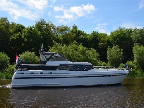 Yacht Tyvano 1450 for charter in Drachten