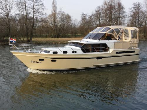 Motor yacht Valkkruiser 1300 Content for hire in Heukelum