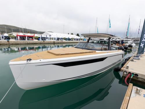 Motor yacht X-Power 33C for rent in Split