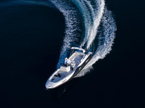 Motorboot Zar 65 Suite chartern in Sukosan Bibinje