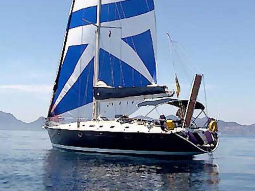 Sailing yacht Alfa 51 for rent in Parikia