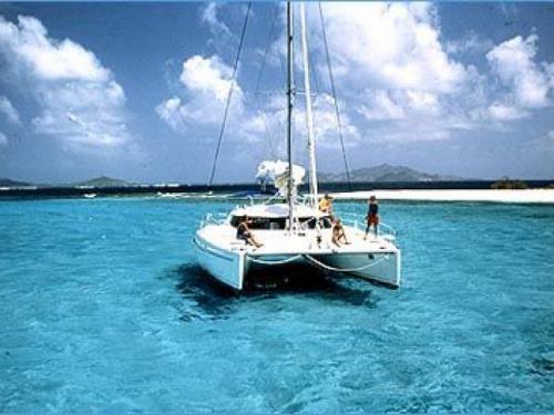 Cat Bahia 46 for rent in Marina Le Marin