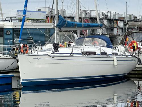 Segelyacht Bavaria 31 Cruiser Yachtcharter in Marina Sonwik