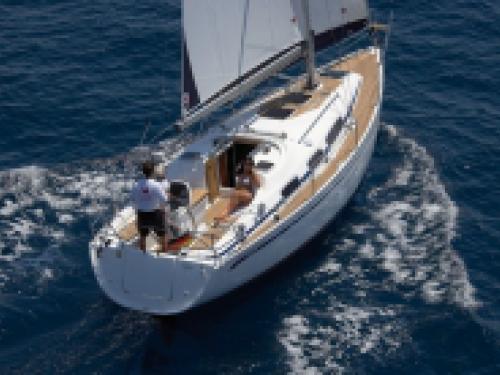 Segelyacht Bavaria 31 Cruiser Yachtcharter in Marina Lauterbach