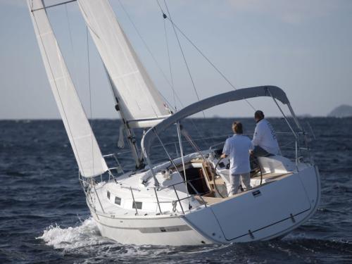 Yacht Bavaria 32 Cruiser Yachtcharter in Marina Lauterbach