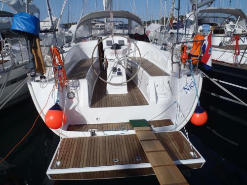 Yacht Bavaria 32 Cruiser chartern in Marina Vrsar