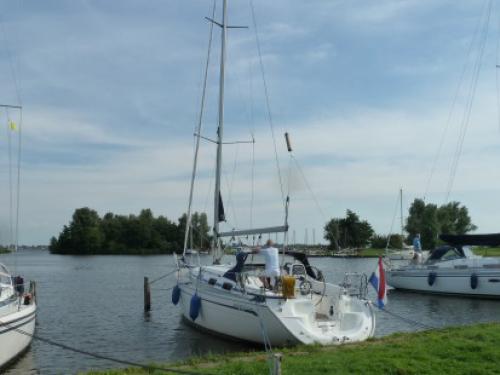Segelyacht Bavaria 33 Cruiser chartern in Marina Stavoren