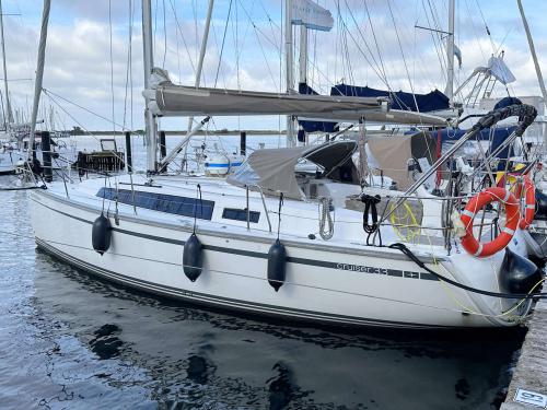 Segelboot Bavaria 33 Cruiser Yachtcharter in Heiligenhafen