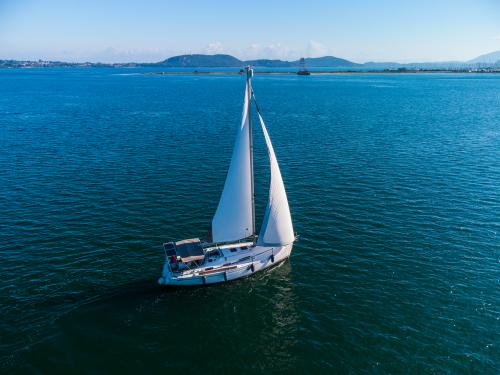 Yacht Bavaria 34 Cruiser available for charter in Preveza