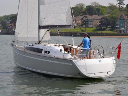 Segelyacht Bavaria 34 Cruiser chartern in Pula