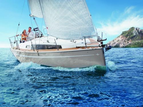 Yacht Bavaria 34 Cruiser chartern in Marina Drage