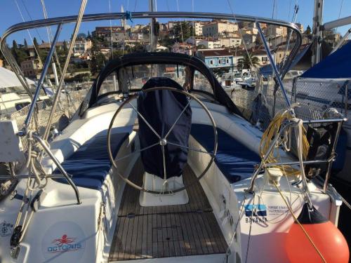 Segelyacht Bavaria 35 Cruiser chartern in Marina Veruda