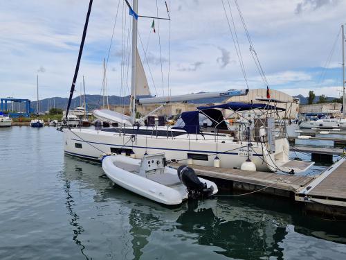 Yacht Bavaria 35 Holiday for charter in Marina Punat