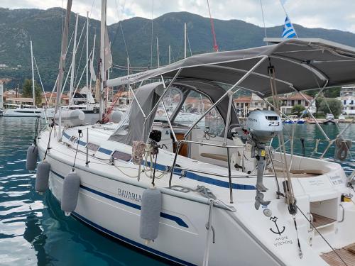 Segelyacht Bavaria 36 chartern in Nikiana