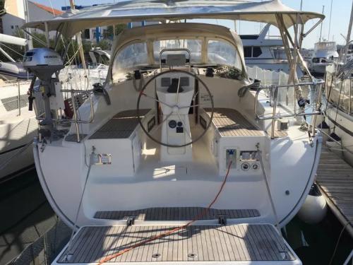 Segelyacht Bavaria 36 Cruiser chartern in Baska Voda Segelyacht Bavaria 36 Cruiser chartern in Baska Voda