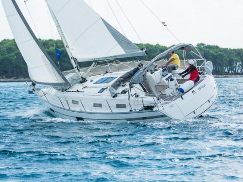 Segelboot Bavaria 36 Cruiser chartern in Marina Kornati