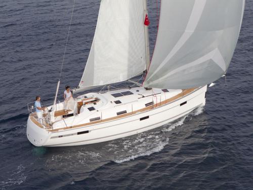 Yacht Bavaria 36 Cruiser for rent in Biograd na Moru
