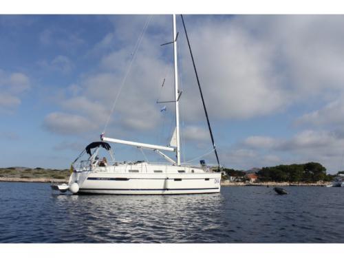 Yacht Bavaria 36 Cruiser available for charter in Marina Mandalina