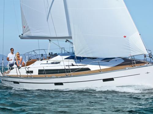 Segelyacht Bavaria 37 Cruiser Yachtcharter in Split