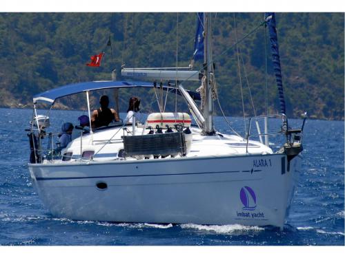 Segelyacht Bavaria 37 Cruiser Yachtcharter in Yes Marina