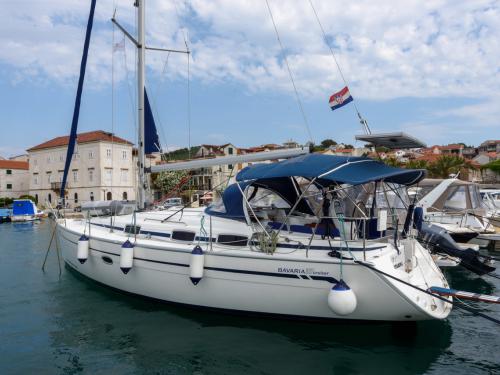 Segelyacht Bavaria 37 Cruiser Yachtcharter in Trogir