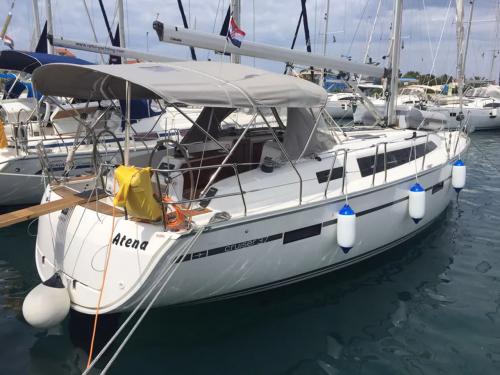 Yacht Bavaria 37 Cruiser for charter in Sukosan Bibinje