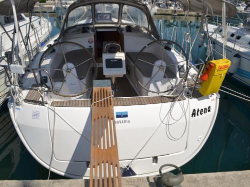 Segelyacht Bavaria 37 Cruiser Yachtcharter in Marina Dalmacija