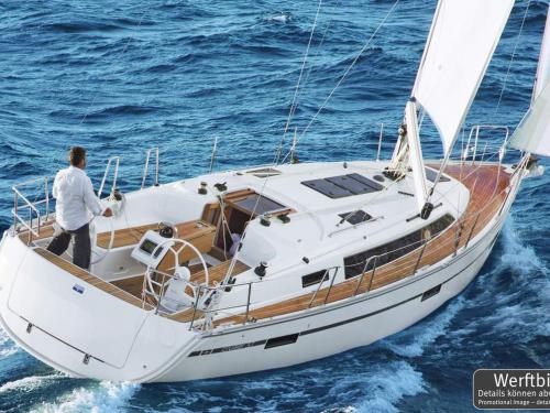 Yacht Bavaria 37 Cruiser chartern in Heiligenhafen Yachthafen