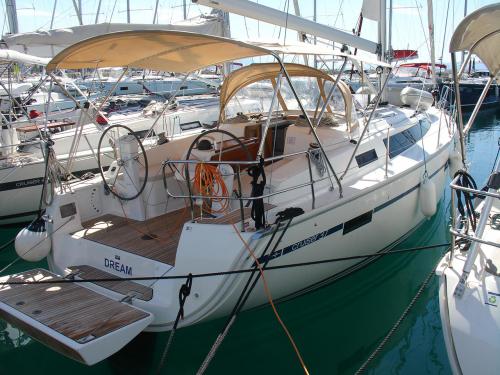 Segelyacht Bavaria 37 Cruiser Yachtcharter in Split