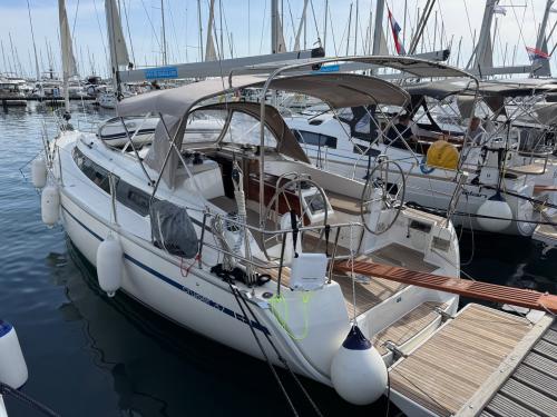 Sailboat Bavaria 37 Cruiser for charter in Marina Punat