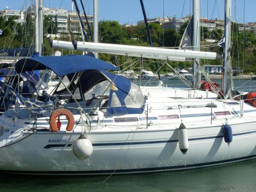 Yacht Bavaria 38 for rent in Nikiti Marina