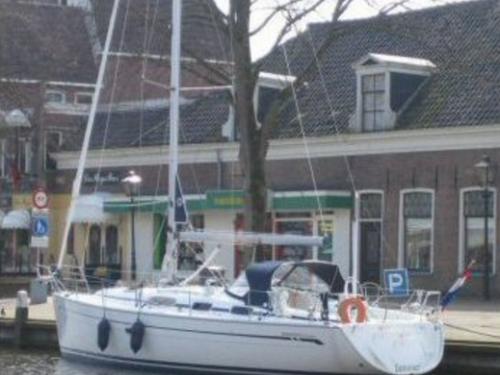 Segelboot Bavaria 38 Cruiser Yachtcharter in Lemmer