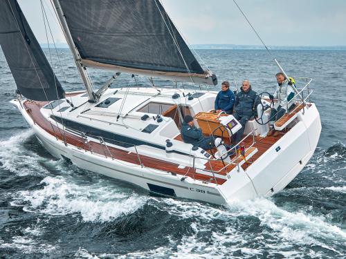 Sailboat Bavaria 38 Cruiser available for charter in Castellammare di Stabia
