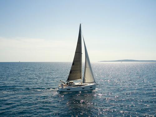 Sailing yacht Bavaria 38 Cruiser for rent in Krk
