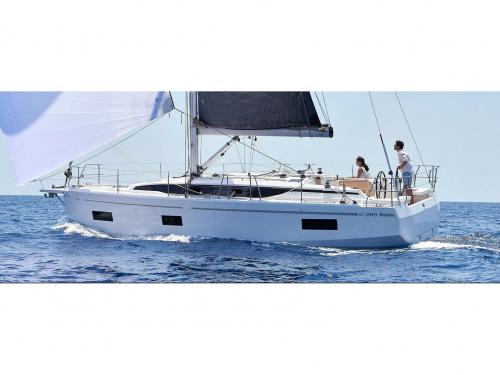 Yacht Bavaria 38 Cruiser for charter in Lefkas