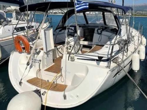Sailing yacht Bavaria 39 available for charter in Lefkas