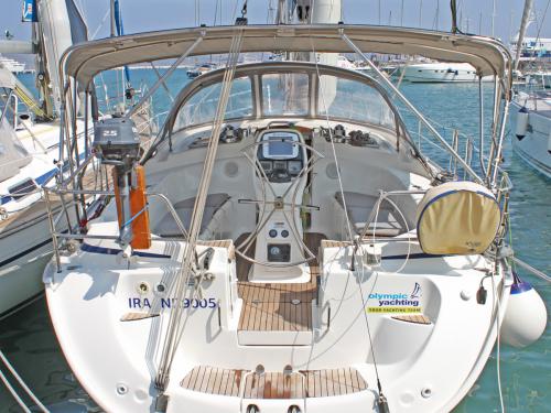 Sailing boat Bavaria 39 Cruiser for rent in Port Lavrio