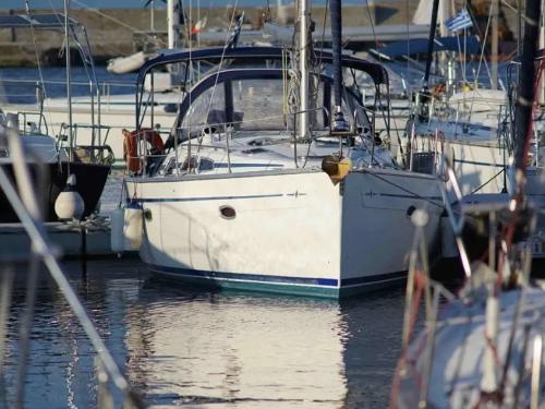 Segelyacht Bavaria 40 Cruiser chartern in Marina Preveza