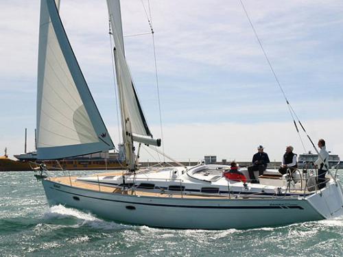 Bavaria 40 Cruiser Segelyacht Charter Amalfi