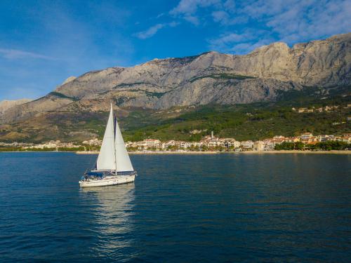 Segelyacht Bavaria 40 Cruiser chartern in Tucepi