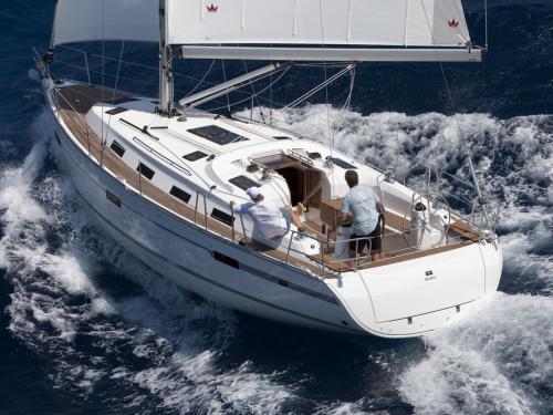 Sailing yacht Bavaria 40 Cruiser available for charter in Lefkas Marina