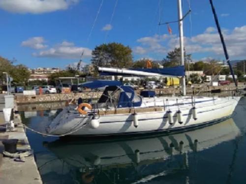 Sailing yacht Bavaria 41 for rent in Heraklion